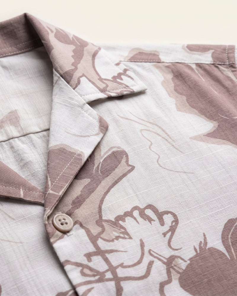 BEIGE FLOWER STATIC DRIP SHIRT