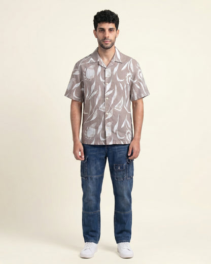 BEIGE FEATHERS STATIC DRIP SHIRT