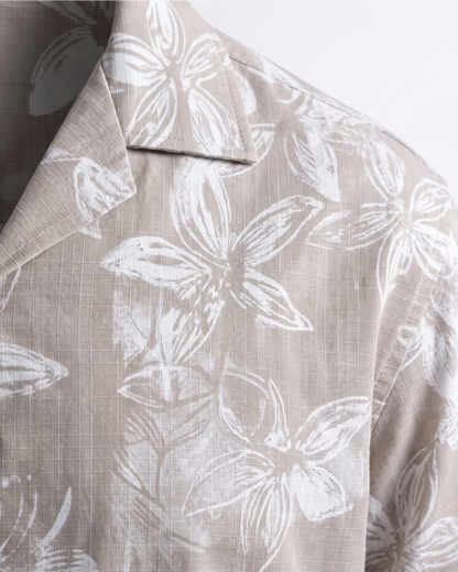 BEIGE FLORAL STATIC DRIP SHIRT