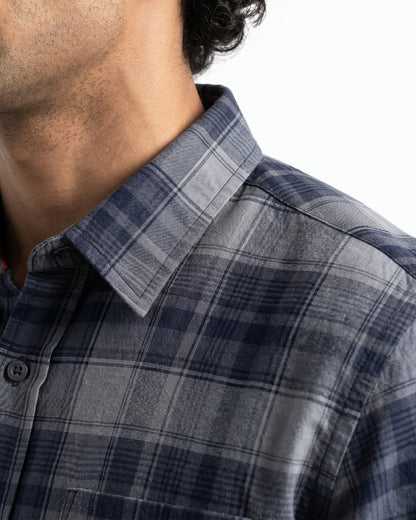#color_navy plaid