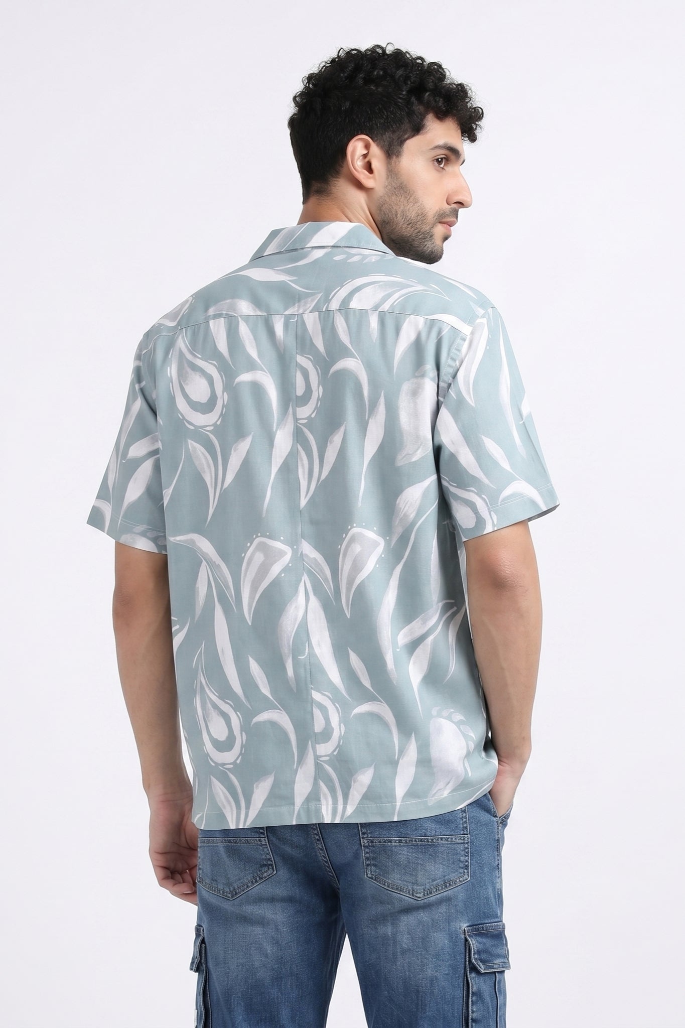 BLUE FEATHERS STATIC DRIP SHIRT