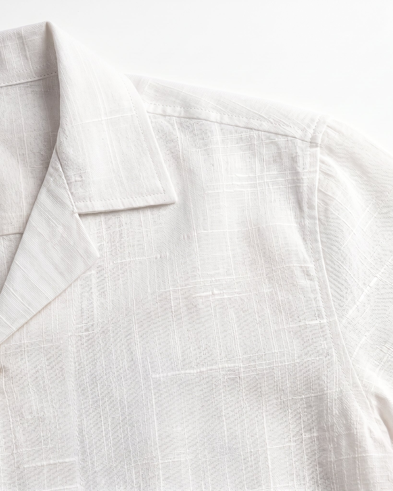 WHITE OFF BEAT LUXE LINEN SHIRT - Chicaura All About Him